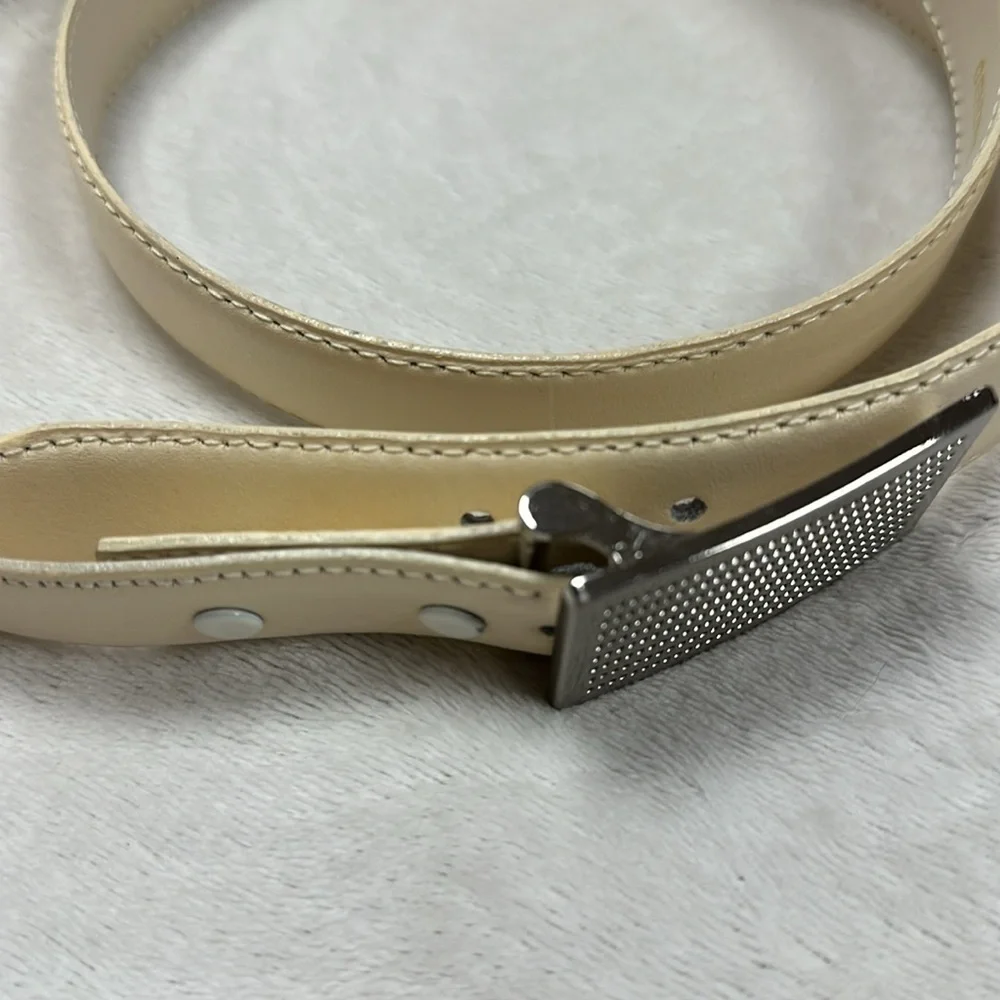 Beautiful Cream Color with Brushed Silver Buckle Leather Belt, 42